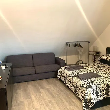 Montevecchio 11 *