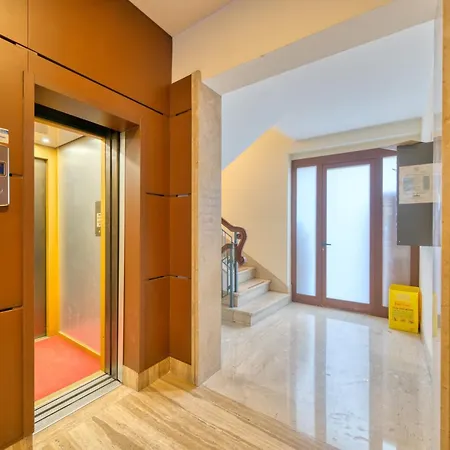 Montevecchio 11 Διαμέρισμα *