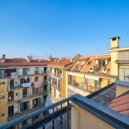 Montevecchio 11 아파트 *