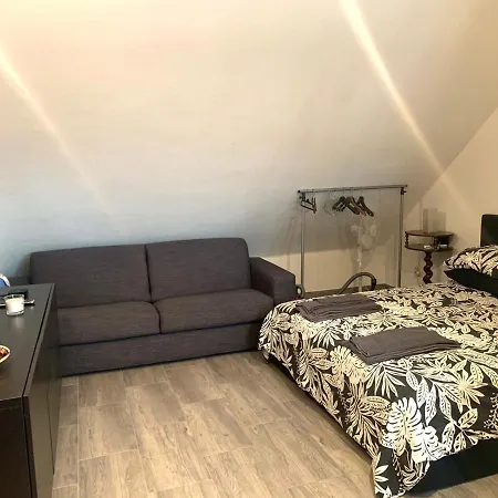 Montevecchio 11 *