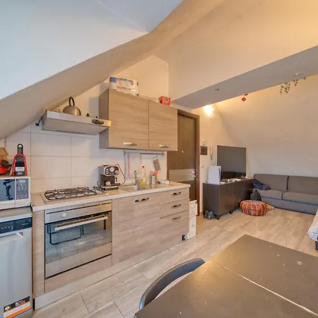 Montevecchio 11 Apartment